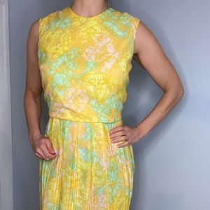 1960s Vintage Yellow and Blue Pleated Dress